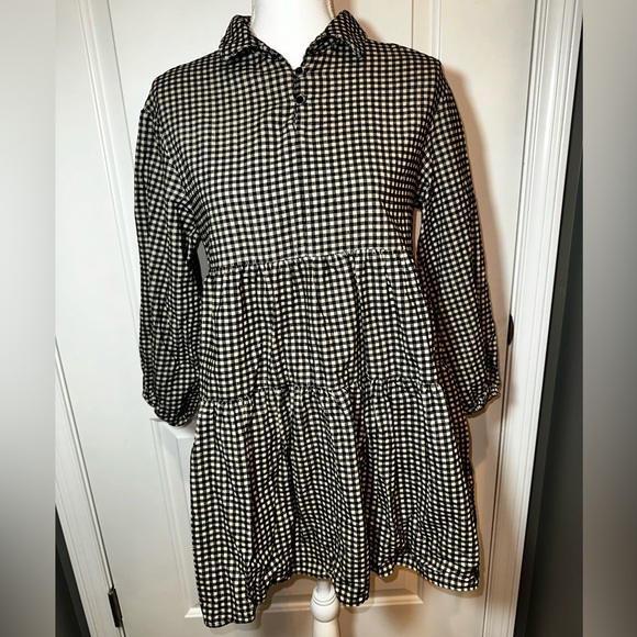 Zara Tops - Zara Black Cream Gingham Tiered Babydoll Blouse Women’s 13/14